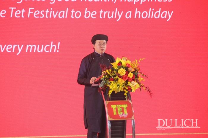 Thứ trưởng Bộ VHTTDL Tạ Quang Đông phát biểu tại lễ khai mạc.